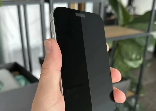 Epico ukazuje první novinku pro nové iPhony, kombinuje sklo a soukromí