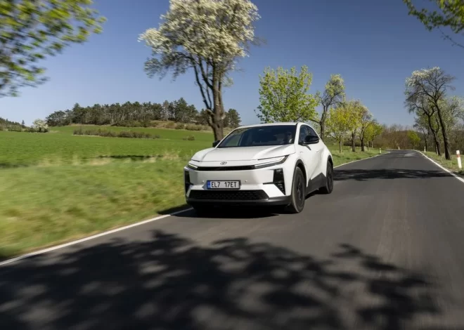 Toyota chystá zářijový výprodej: Slevy na vozy šplhají k 300 tisícům