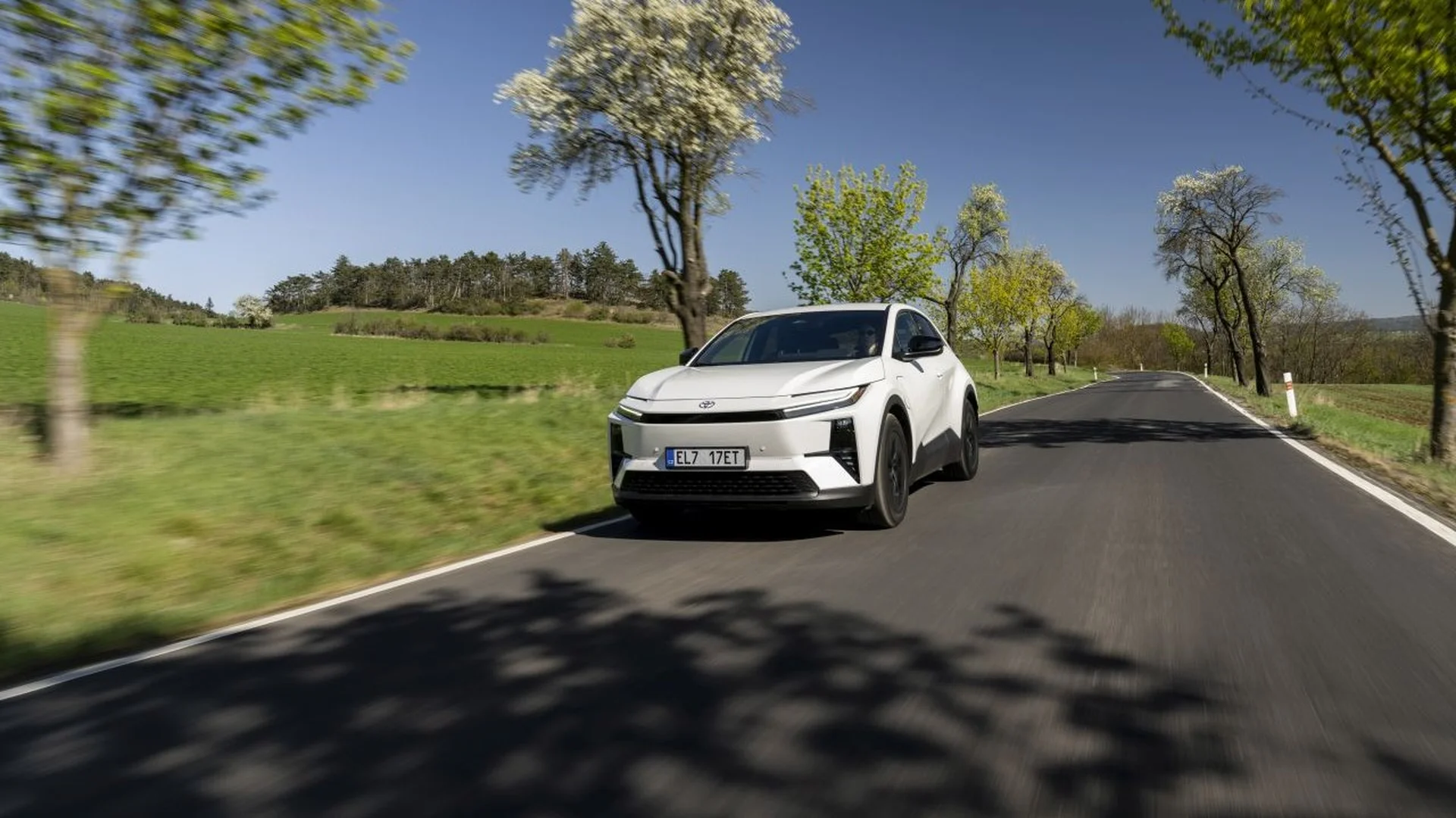 Toyota chystá zářijový výprodej: Slevy na vozy šplhají k 300 tisícům