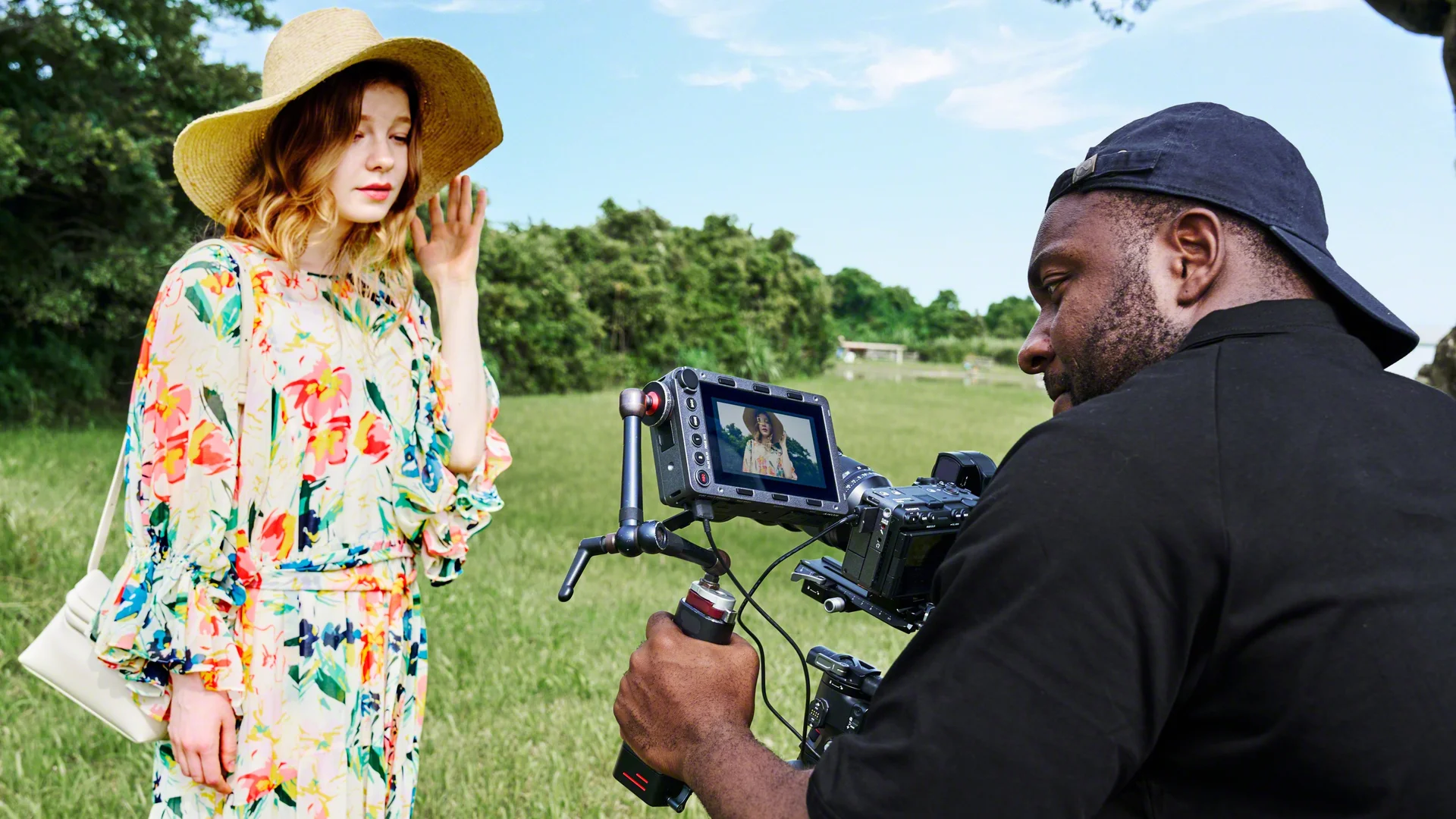Sony rozšiřuje nabídku pro filmaře o nové monitory DP7 a DP5