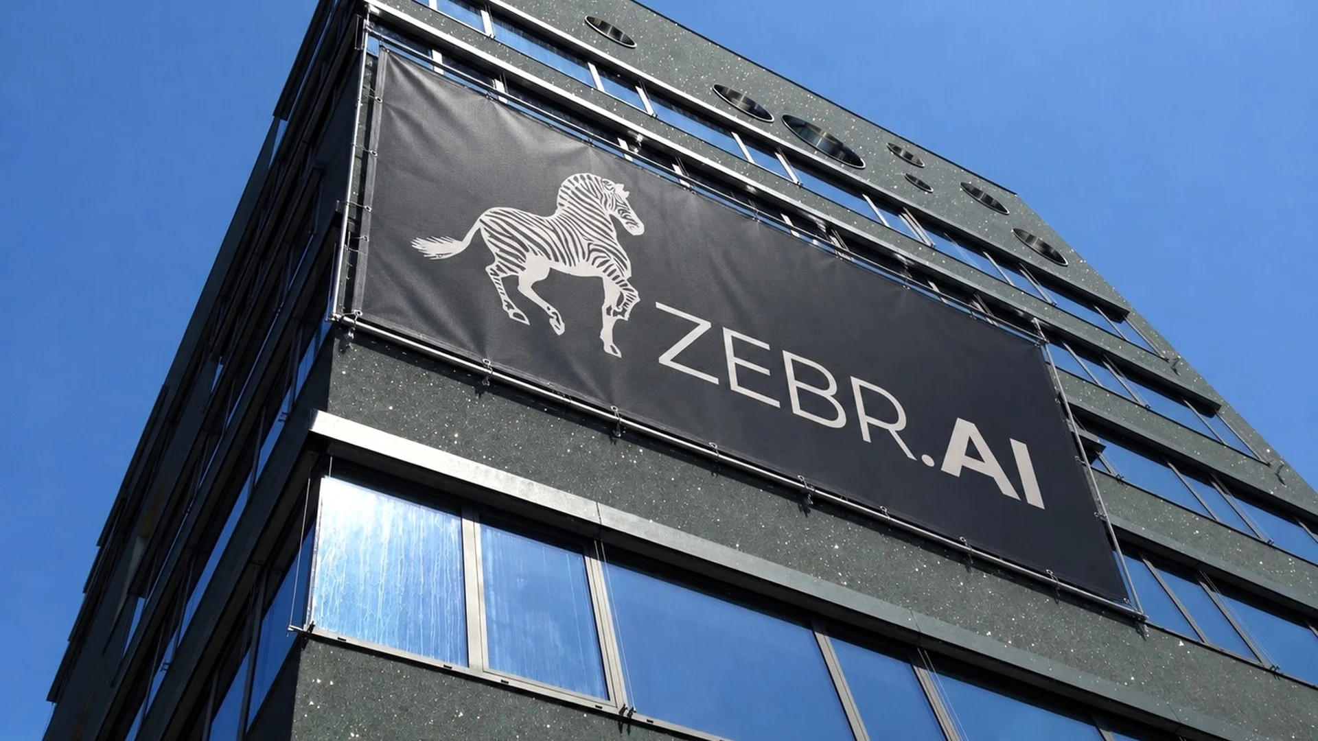 Zebra Systems mění brand na Zebr.ai a sází na globální trh